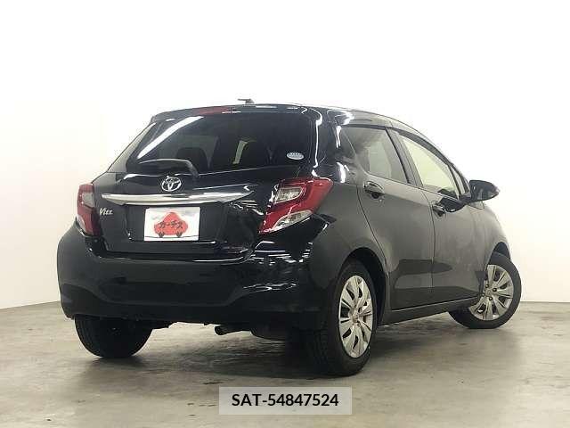 Toyota VITZ 2016-03 370160-2