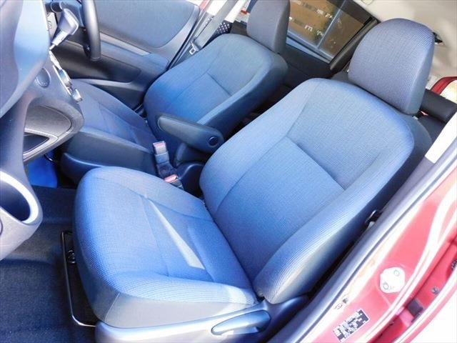 Toyota SIENTA 2017-11 7435-13