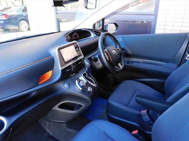Toyota SIENTA 2017-11 7435-12