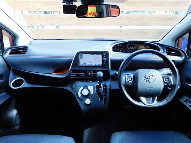 Toyota SIENTA 2017-11 7435-9