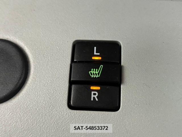 Toyota PRIUS 2011-02 282100-17