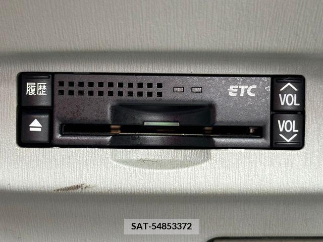 Toyota PRIUS 2011-02 282100-8
