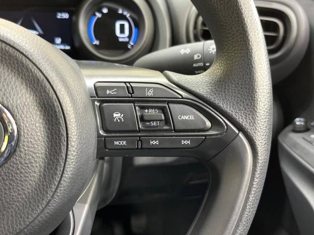 Toyota YARIS CROSS 2023-04 192529-6