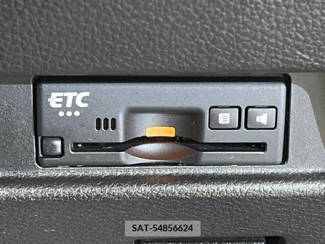 Suzuki SPACIA 2021-08 285959-6