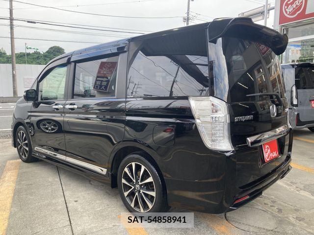 Honda STEP WGN 2012-07 324631-10