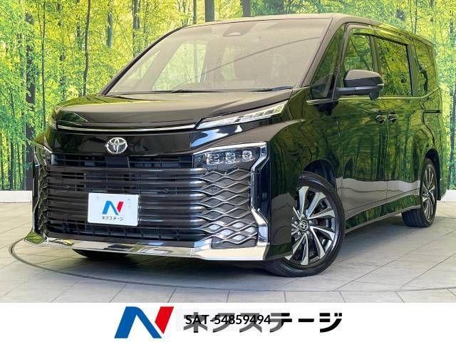 Toyota VOXY 2022-10 370369-0
