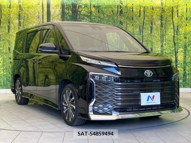 Toyota VOXY 2022-10 370369-16