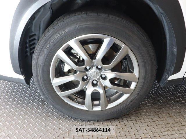 Lexus NX 2015-01 388299-27