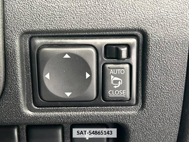 Nissan MARCH 2013-03 377713-6