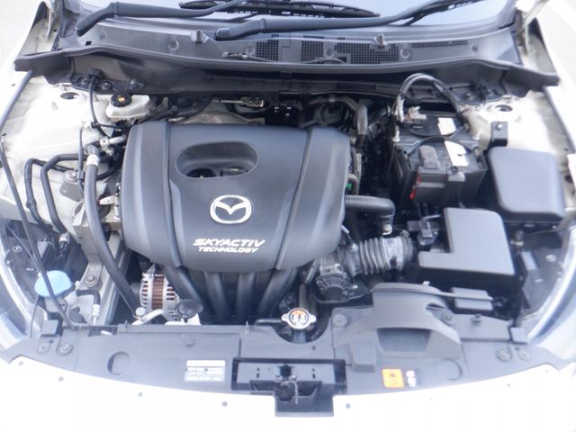 Mazda DEMIO 2016-09 9790-19