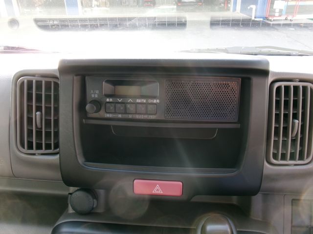 Nissan CLIPPER 2022-11 196393-13