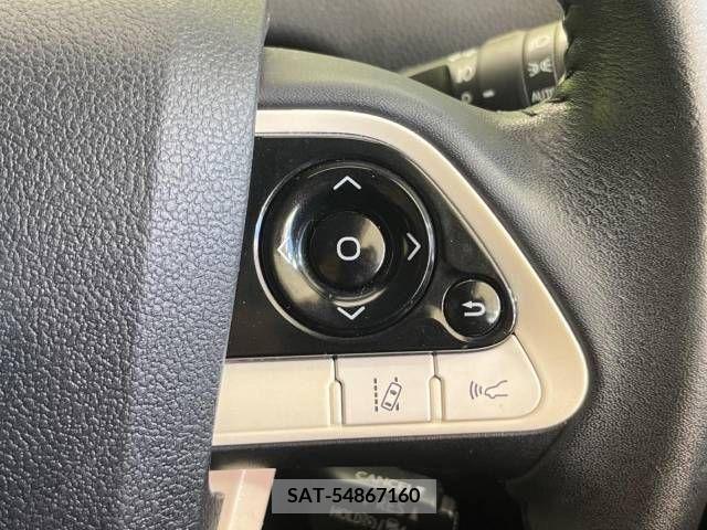 Toyota PRIUS 2017-03 366420-7