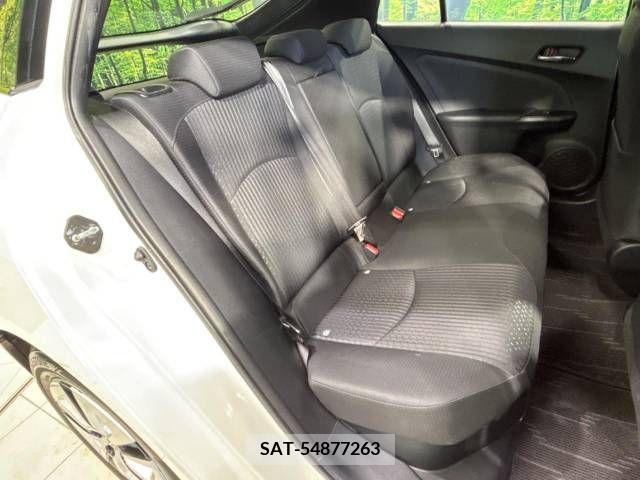 Toyota PRIUS 2016-03 366357-9