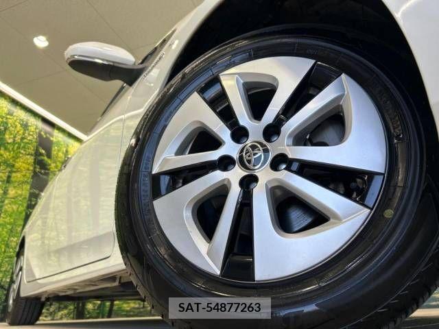 Toyota PRIUS 2016-03 366357-13