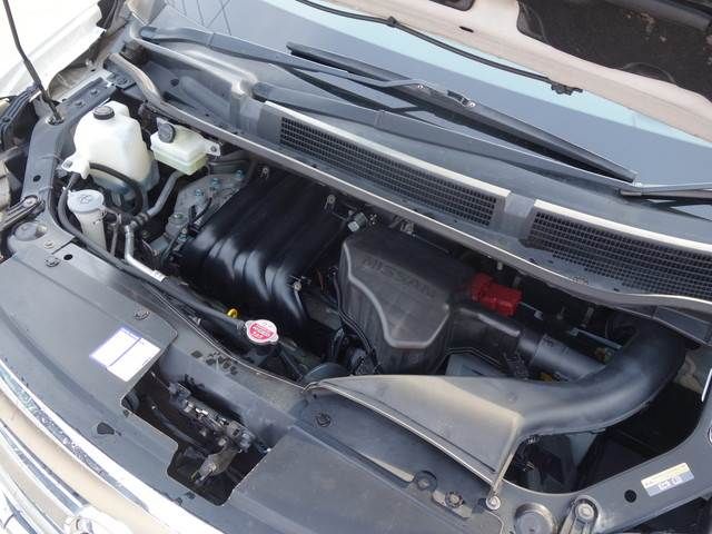 Nissan SERENA 2011-03 1540-18