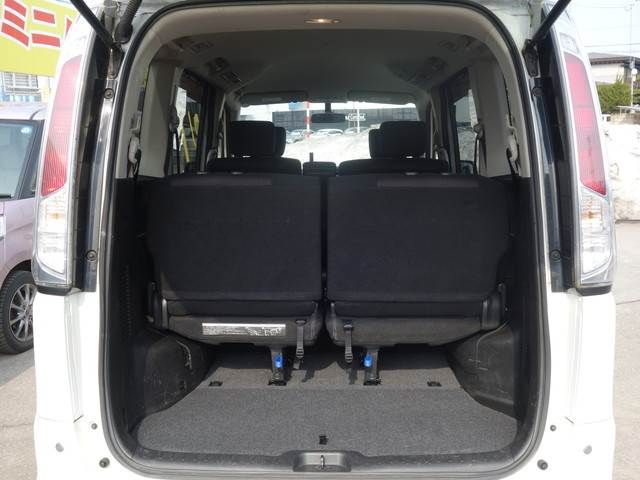Nissan SERENA 2011-03 1540-16