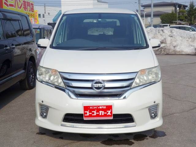 Nissan SERENA 2011-03 1540-2