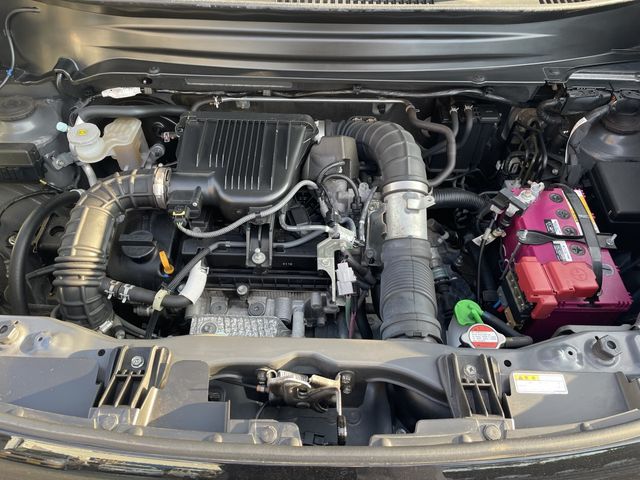 Suzuki X BEE 2018-03 8810-27
