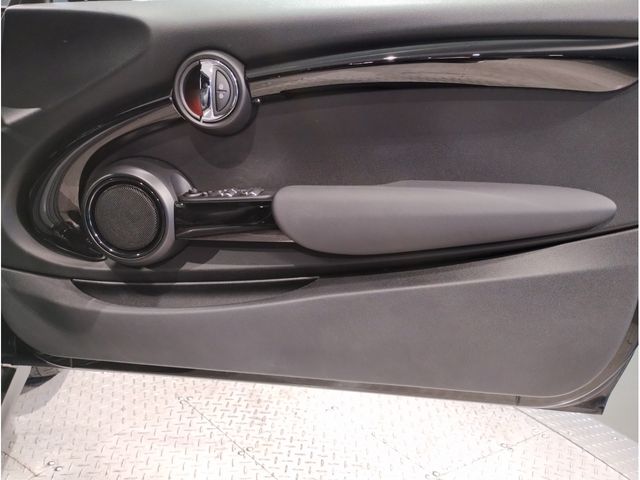 Bmw MINI 2020-03 28184-28