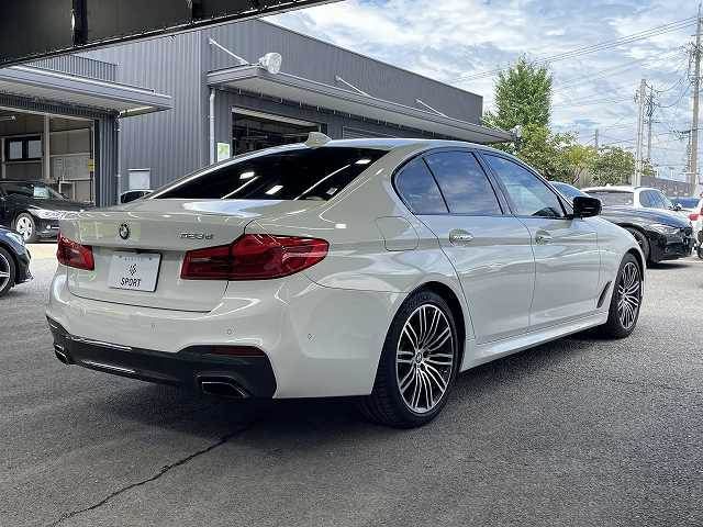 Bmw 5 SERIES 2017-03 193143-13