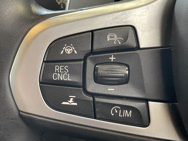 Bmw 5 SERIES 2017-03 193143-4