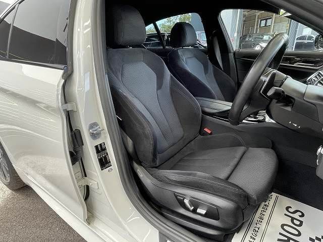 Bmw 5 SERIES 2017-03 193143-8