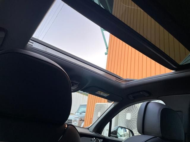 Bentley BENTAYGA 2018-10 4929-4