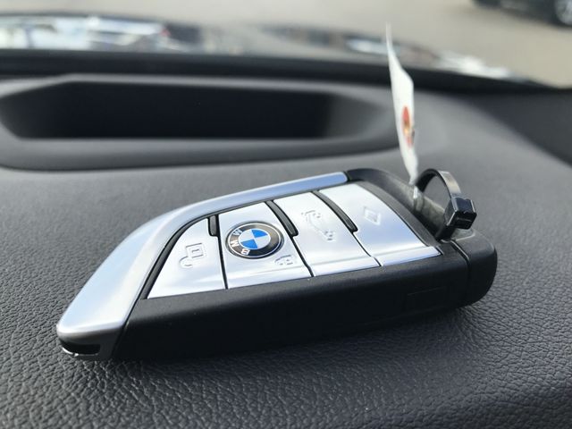 Bmw 5 SERIES 2019-04 15030-27