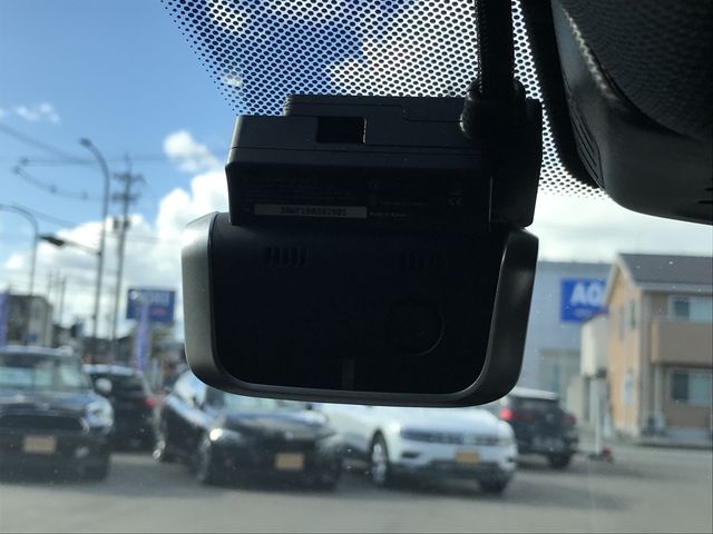 Bmw 5 SERIES 2019-04 15030-22