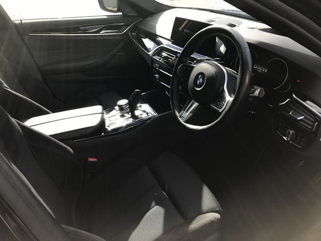 Bmw 5 SERIES 2019-04 15030-10