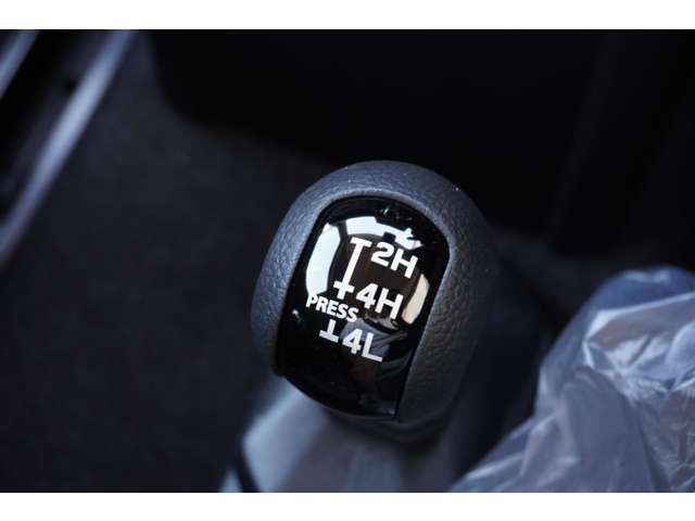 Suzuki JIMNY 2023-08 17457-12