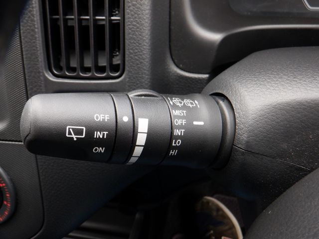 Nissan NV150 AD 2018-09 23070-24