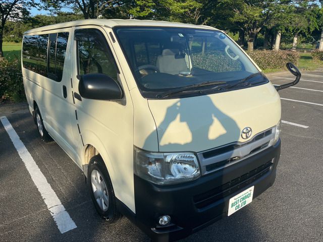 Toyota HIACE VAN 2011-08 5757-9