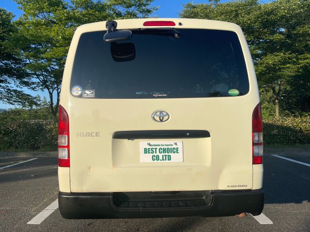 Toyota HIACE VAN 2011-08 5757-6