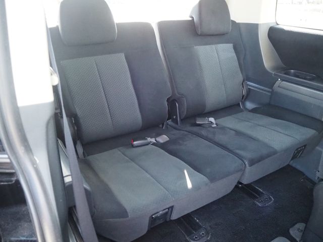 Mitsubishi DELICA D5 2007-02 12225-22