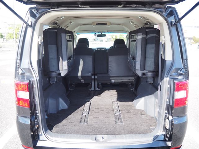 Mitsubishi DELICA D5 2007-02 12225-25