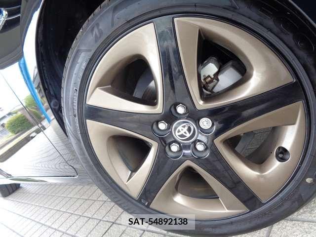 Toyota PRIUS 2018-07 387234-18