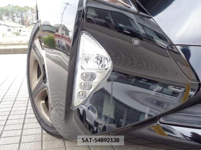 Toyota PRIUS 2018-07 387234-15
