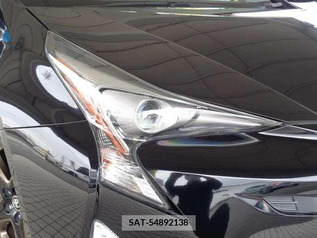 Toyota PRIUS 2018-07 387234-14
