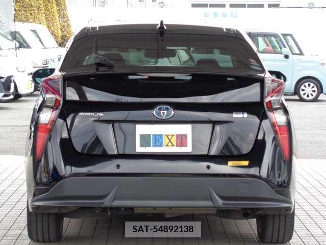 Toyota PRIUS 2018-07 387234-5