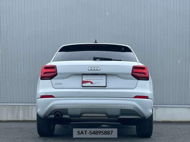 Audi Q2 2019-05 335395-5