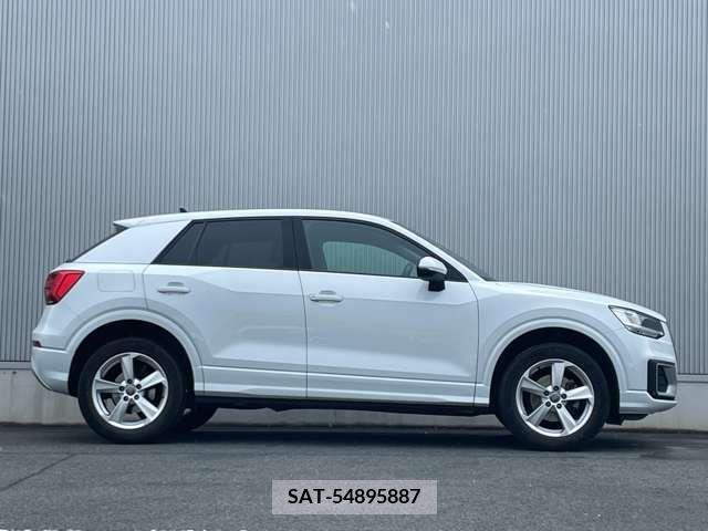 Audi Q2 2019-05 335395-3