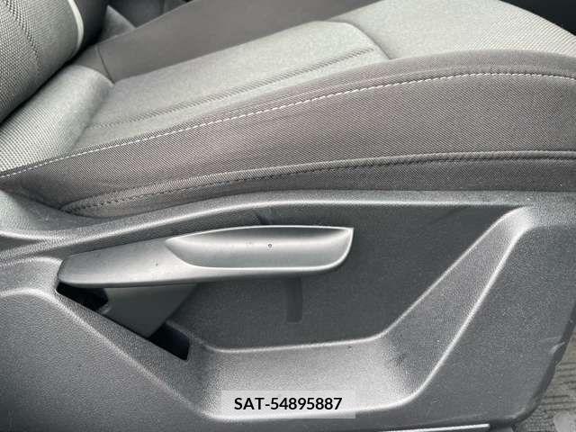 Audi Q2 2019-05 335395-12