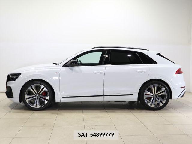 Audi Q8 2021-05 292845-4