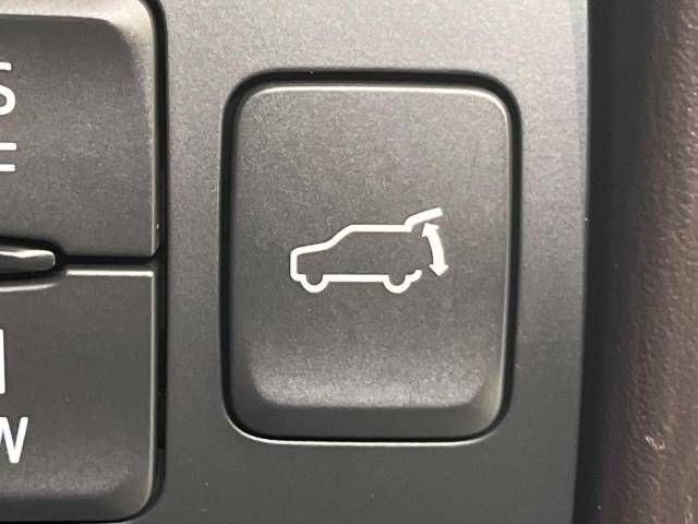 Mazda CX-8 2018-03 186999-6