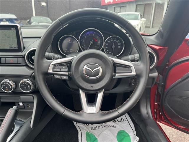 Mazda ROADSTER 2017-06 10419-20
