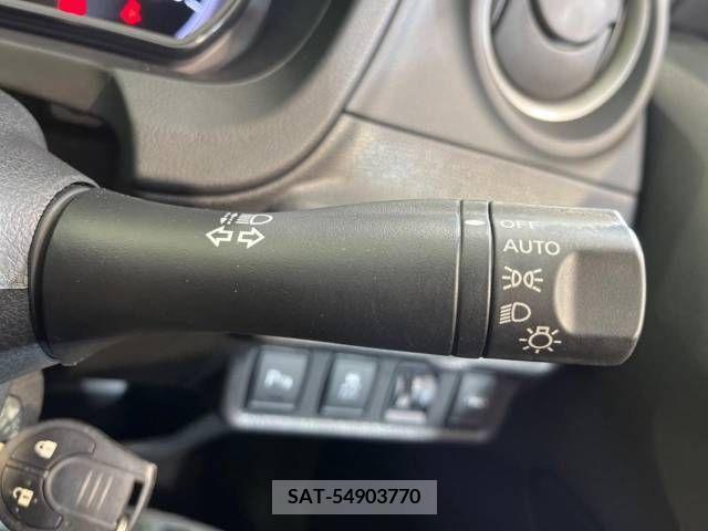 Nissan NOTE 2019-03 279909-8