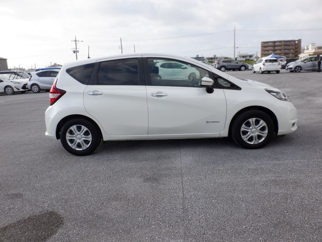 Nissan NOTE 2020-06 7424-3