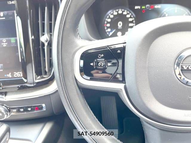 Volvo XC60 2019-03 320593-8