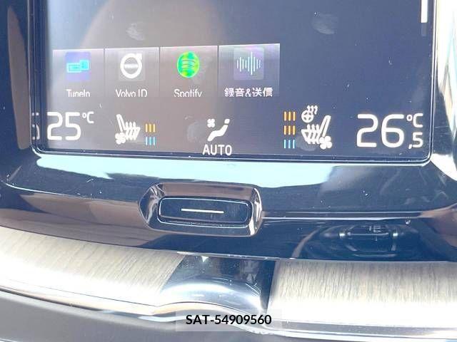 Volvo XC60 2019-03 320593-6